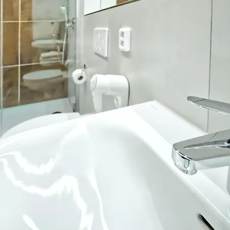 Restaurace A Praha 3*