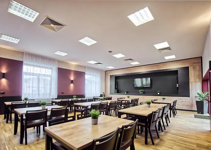 Πανσιόν Restaurace A Praha Dolní Dunajovice